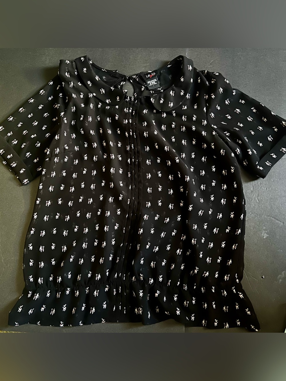 Leyla Black White Dog Print Short Sleeve Blouse Size L